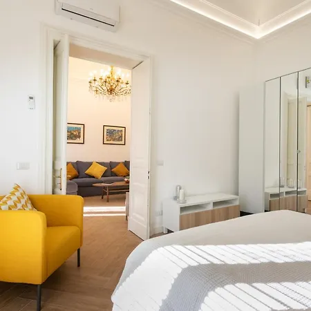 Emanuele House Apartman