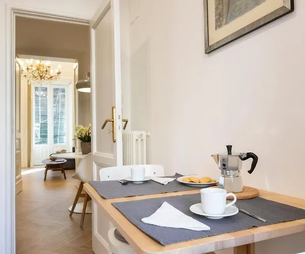 Emanuele House Апартаменты